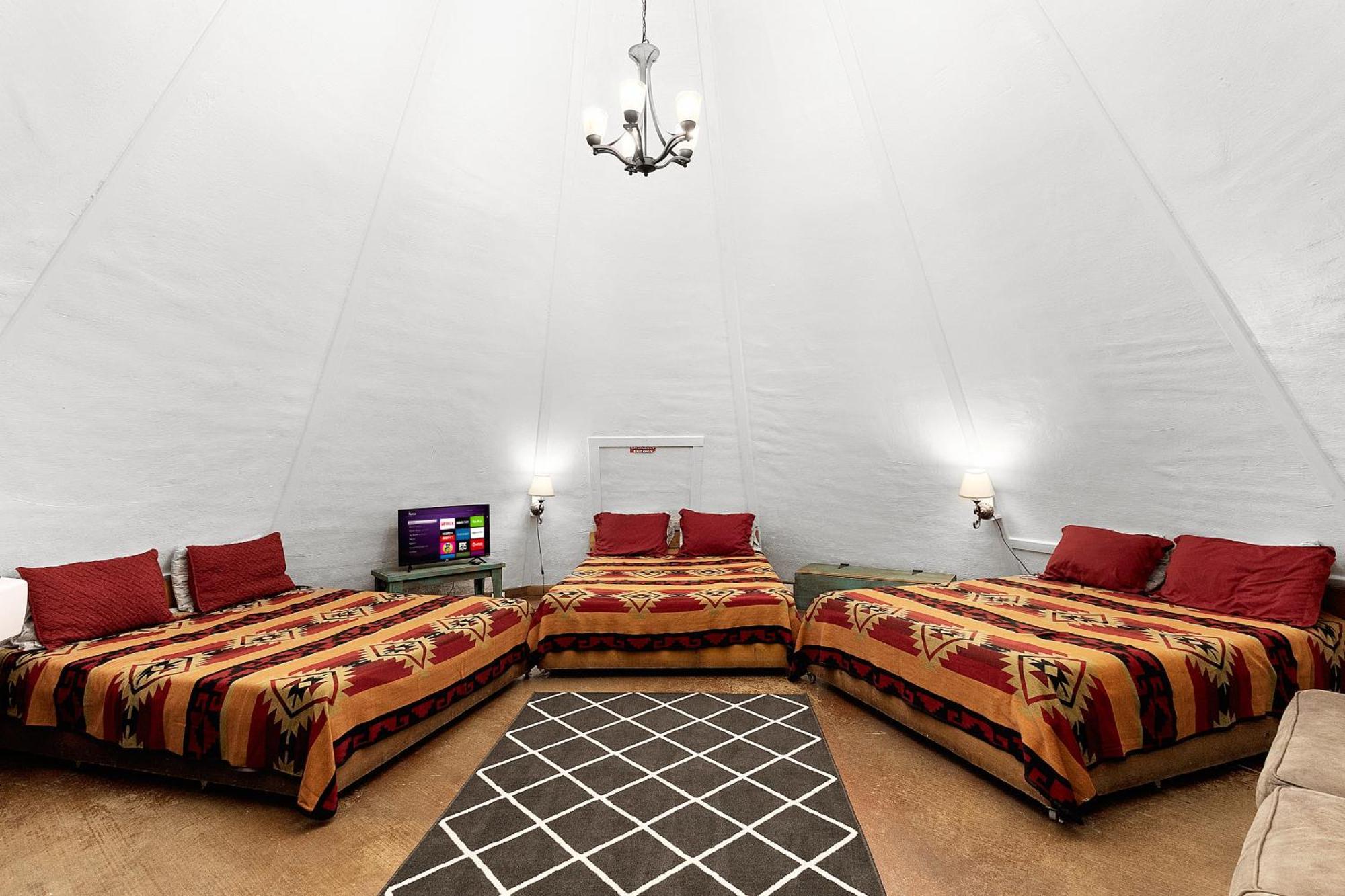 Deer Run - Tipi 2